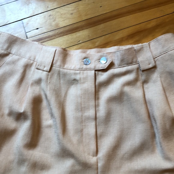 Tail Shantung golf shorts cornsilk 18 - Picture 2 of 10